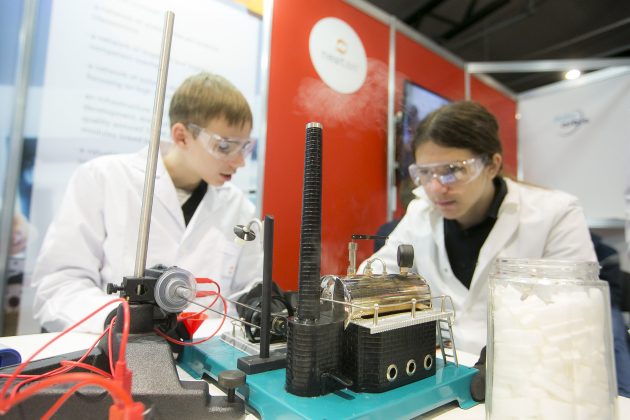 2016-11-25, Parodų rūmuose „Litexpo“ – vaikų laikas: parodos „Vaikų šalis“ ir „Mokykla“. 2016 m. lapkričio 25 d.