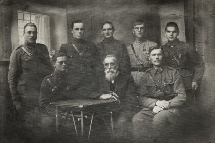 Kovose dėl Lietuvos Nepriklausomybės pasižymėjo nemažai Panevėžio krašto žmonių, ir vienas tokių buvo savanoris Jonas Karutis