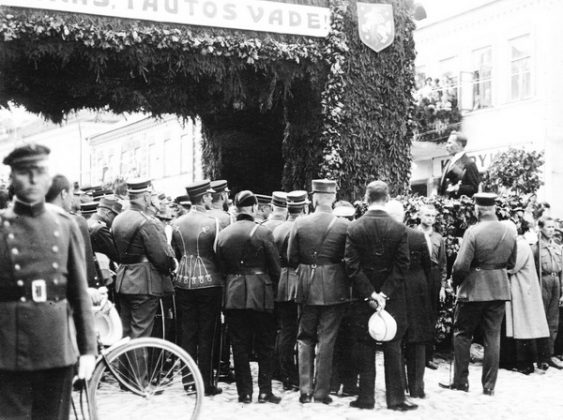 Ukmergės kraštotyros muziejaus specialistų teigimu, apie Antaną Smetoną, kaip politiką, lig šiol sklando dar daug mitų. UKMERGĖS KRAŠTOTYROS MUZIEJAUS nuotr.