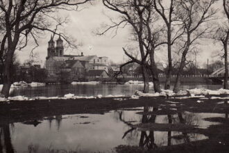 Patvinusi Nevėžio upė ties Senvage (XX amžiaus 3–4 dešimtmečiai, fotografuota Antano Patamsio). PANEVĖŽIO KRAŠTOTYROS MUZIEJAUS ARCHYVŲ nuotr.