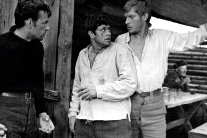 Nuo pat pirmųjų okupacijos dienų prasidėjo ir viso Lietuvos kultūrinio gyvenimo pertvarka pagal sovietinius standartus.