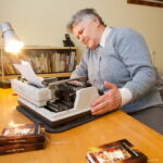 Panevėžietė vienuolė Ona Pranskūnaitė sovietmečiu savo bute slapčia buvo įrengusi pogrindžio literatūros spaustuvę. Ne sykį saugumo suimta, tardyta, kalinta ir tremta sesuo yra sakiusi, jog nesigaili nė vienos akimirkos: „Be galo prasmingai gyvenimas praėjo, be galo įdomiai“. PB ARCHYVO nuotr.