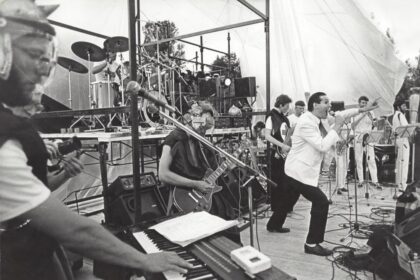 Dainos ne tik džiugina širdis, bet ir gali tapti galingu ginklu griaunant ideologijas, išlaisvėjant ir atkuriant savo nepriklausomą šalį.