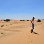 Karolina Dabašinskaitė, draugų dažniausiai vadinama tiesiog degtuku, vis dar gyvena įspūdingos kelionės po Sacharos dykumą ir kontrastingąjį Maroką prisiminimais.