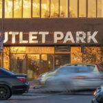 Jau vasario 9–10 dienomis „Ogmios mieste“ šurmuliuos išpardavimų savaitgalis. Visose čia įsikūrusiose parduotuvėse bei kavinėse lankytojų lauks ne tik išskirtinės nuolaidos bei ypatingi pasiūlymai, bet ir gerai praleistas laikas.