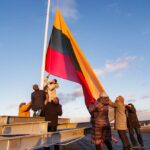 Lietuviška trispalvė, virš miesto pirmą kartą suplevėsavusi prieš beveik šimtą metų, šiuo metu plazda kiek kitoje vietoje, tačiau yra ne mažiau svarbi.