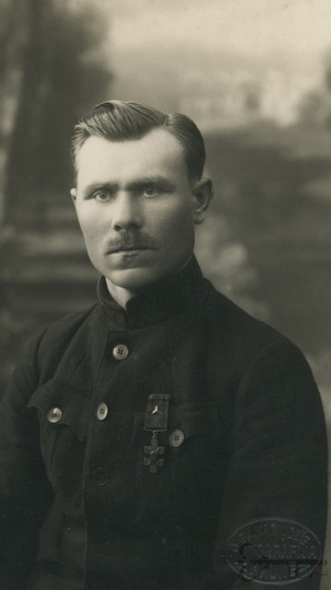 Karo invalidu Antanas Sereika tapo dar pačioje nepriklausomybės pradžioje – buvo sunkiai sužeistas viename svarbiausių to meto mūšyje dėl Šėtos. LCVA nuotrauka