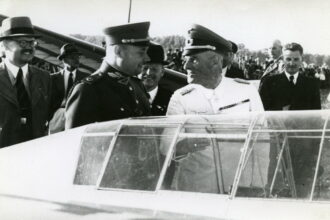 Nepriklausomybės kovų dalyvis, iš Panevėžio krašto kilęs priešpaskutinės tarpukario Lietuvos vyriausybės vadovas brigados generolas Jonas Černius šių pareigų ėmėsi itin sudėtingu istoriniu metu.