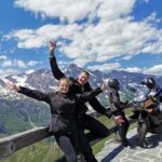 Praėjusią liepą septyni nepažįstami keliautojai sėdo ant keturių motociklų ir patraukė į Alpes – įkvėpti gurkšnelio kalnų oro ir nuotykių dvasios.