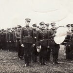 Valstybės pamatu laikomi pilietiškumas ir patriotizmas neretai ateina iš giminės praeities – kartais ir itin skaudžios.