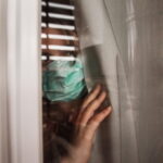 Jau pirmoji karantino savaitė Lietuvoje atskleidė didžiulį žmonių emocinės būsenos pablogėjimą.