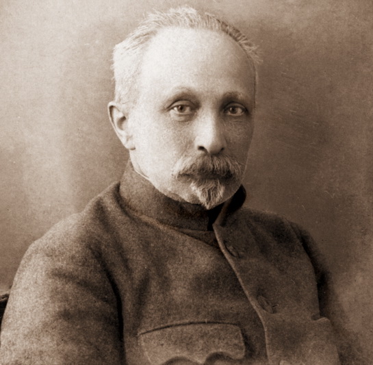 Tarpukario panevėžiečiams gydytojo etalonu buvusio Šachnelio Abraomo Mero rūpesčiu žydų ligoninėje (nuotraukoje viršuje) buvo gydomi visų tautybių pacientai, dalis – dar ir nemokamai. PANEVĖŽIO ŽYDŲ BENDRUOMENĖS nuotr.