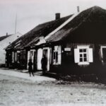 Archyvinės nuotraukos, dokumentai, išsaugoti pastatai ir amžininkų prisiminimai – viskas, kas belikę iš kai kurių tarpukariu klestėjusių žydų bendruomenių.