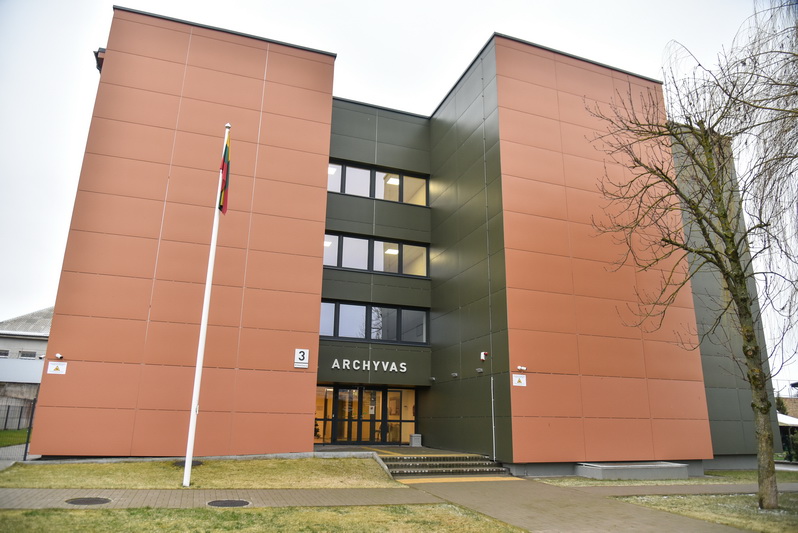 Dabartinio Šiaulių regioninio valstybės archyvo Panevėžio filialo, įsikūrusio M. Valančiaus gatvėje, pradžia siejama su 1941 metų pavasarį sovietų valdžios įsteigtu apskrities valstybiniu archyvu. P. ŽIDONIO nuotr. 