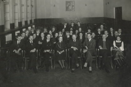 Vos pusmetį Panevėžyje veikęs pedagoginis institutas – dabartinės Vytauto Didžiojo universiteto Švietimo akademijos pirmtakas – mūsų mieste atsidūrė dėl politinių vėjų. Deja, netrukus vėl buvo iškeltas.