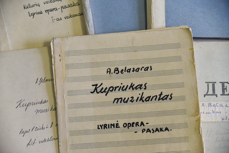 Kompozitoriaus, pedagogo, choro dirigento Antano Belazaro dokumentų archyvas muziejuje kuklesnis – vos 52 eksponatai. P. ŽIDONIO nuotr.