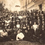 Pedagogo, vaikų literatūros kūrėjo, visuomenės veikėjo ir – tai neretai pamirštama – sodininko Mato Grigonio palikimas Panevėžyje turi ne vieną sergėtoją.