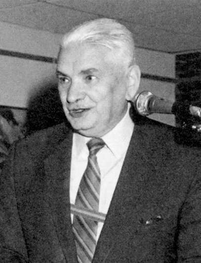 Pradžią ir akstiną Lietuvių išeivijos instituto sukūrimui davė žymaus lietuvių išeivijos visuomenininko, žurnalisto, kolekcininko Broniaus Kviklio knygų, periodinės spaudos ir archyvų kolekcija, 1993 metais grįžusi į Lietuvą. Lietuvių išeivijos instituto nuotr.