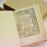 Prieš keletą šimtmečių suprasta gimtosios kalbos svarba atsispindi lietuviškos raštijos paminkluose – pirmosiose lietuviškose knygose, kūrėjų rankraščiuose, saugomuose Vilniaus universiteto bibliotekos lobynuose.