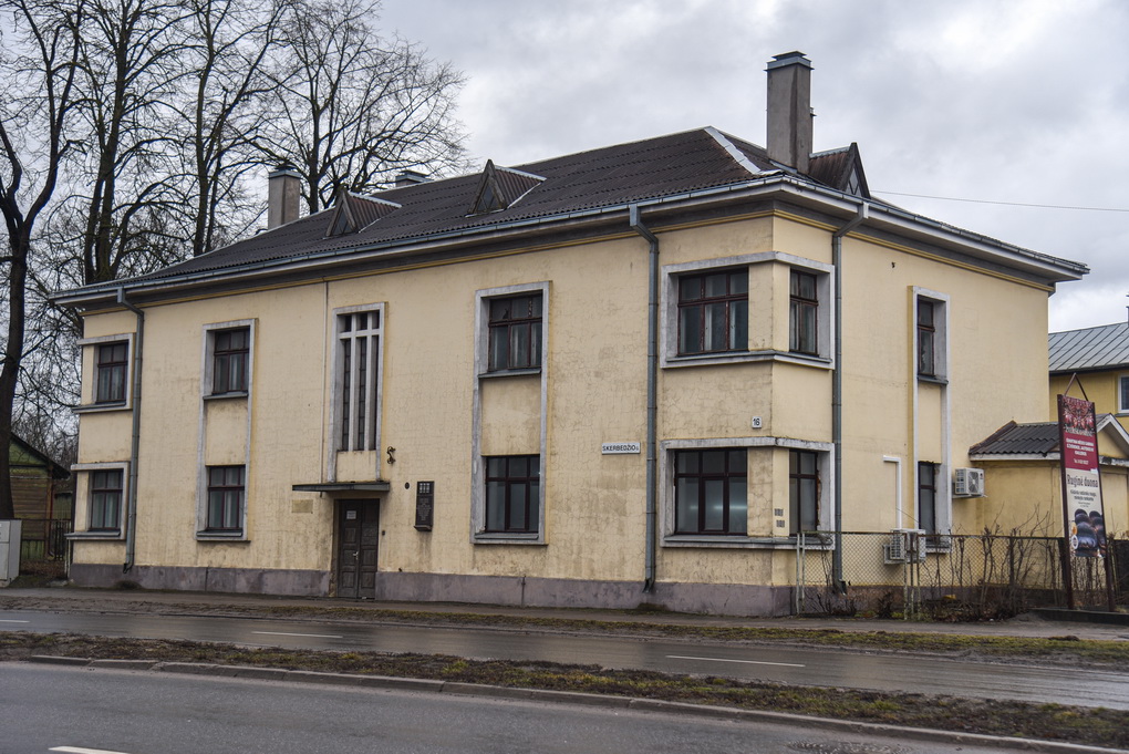 Šio S. Kerbedžio gatvės 16 pastato sienos irgi prisigėrusios kančios. Jame kalinti, kankinti ir žudyti vokiečių karo belaisviai, suimti rezistentai, jų ryšininkai ir rėmėjai. P. ŽIDONIO nuotr.