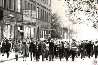 Siekis būti laisviems negeso net ir niūriausiais laikais – nepaisydami gresiančių sankcijų, lietuviai sovietmečiu aukojo savo ateitį ir karjeras, kad parodytų: istorija prisimenama.