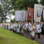 Dėl sovietų valdžios antibažnytinės politikos nukentėdavo ne tik dvasininkai, bet ir eiliniai piliečiai, tenorėję išpažinti savo tikėjimą.