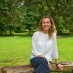 Siuvėja – diplomuota tikybos mokytoja – kepyklos darbuotoja – katechetė – brazilo virtuvės šefo žmona ir pati virtuvės darbuotoja – vėl tikybos mokytoja ir galiausiai – Panevėžio vyskupijos Katechetikos centro vadovė, kurios tikslas – būti pagalbininke 94 tikybos mokytojams.