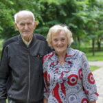 Šešis dešimtmečius santuoką puoselėjantys Vilija ir Juozas Jėčiai sako, jog jaučiasi taip, tarsi ir jų pačių, ir bendras jųdviejų gyvenimas dar tik prasidėtų.