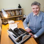 Vienuolės sovietmečiu buvo sukūrusios vieną didžiausių nelegalių knygų ir kitokių leidinių daugintojų ir platintojų tinklų Lietuvoje. KGB panosėje jos sėkmingai naudojosi elementariausiais informacijos perdavimo metodais, tokiais kaip kilimėlis prie durų.