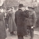 Tarpukario Panevėžyje Povilas Daukas (dešinėje) buvo žymus pedagogas, aktyvus visuomenės veikėjas ir gerbiamas skautų bendruomenės narys. DAUKŲ ŠEIMOS ARCHYVO nuotr.