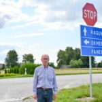 Maždaug dvidešimt penkis kilometrus nuo Panevėžio nutolusios Raguvos istoriją daugiau nei dešimtmetį renkantis raguvis Petras Šileika juokauja sukauptus archyvinius dokumentus skaičiuojantis nebe lapais, o kilogramais.