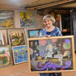 Liko paskutiniai akcentai, ir tuoj duris lankytojams pravers Stasio Eidrigevičiaus menų centras. Tačiau tik nedaugelis žino, kad visai šalia šio menų centro jau keli dešimtmečiai veikia unikali meno galerija – dirbtuvės, įrengtos dar sovietmečiu statyto, niekuo neišsiskiriančio daugiabučio rūsyje.