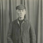 Sovietų represijos neaplenkė ir Lietuvos kunigų. Tačiau retas jų patyrė tremtį – žinodami Dievo tarno žodžio galią, saugumiečiai skubėjo dvasininkus įkalinti, siuntė į lagerius. Tik po daugelio metų paaiškėjo, jog net aukščiausioji Katalikų bažnyčios vadovybė neturėjo tikslių žinių apie tai, kas pokariu vyko Lietuvoje.