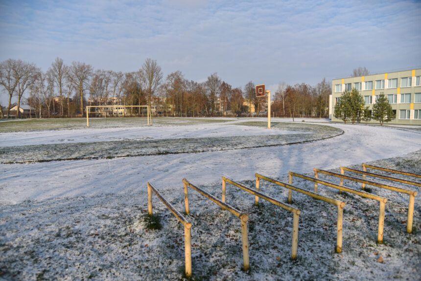 Planavęs jau šįmet pasistatyti pripučiamą futbolo maniežą, Panevėžys nusiteikęs jį turėti bent po metų.