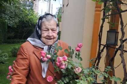 Prieš trejetą metų į Panevėžį iš Mickiemės persikėlusi gyventi Bronė Sereikienė beveik dešimt gražiausių jaunystės metų praleido tremtyje. Vos šešiolikos mergina net nenujautė, kad 1948-ųjų gegužę pasikeis jos ir visos šeimos gyvenimas.