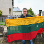 Ukraina – mūsų saugumo skydas, – tvirtina nuo pat karo pradžios į kenčiančią šalį įvairią paramą kariškiams ir civiliams vežantis panevėžietis Artūras Šipelis.