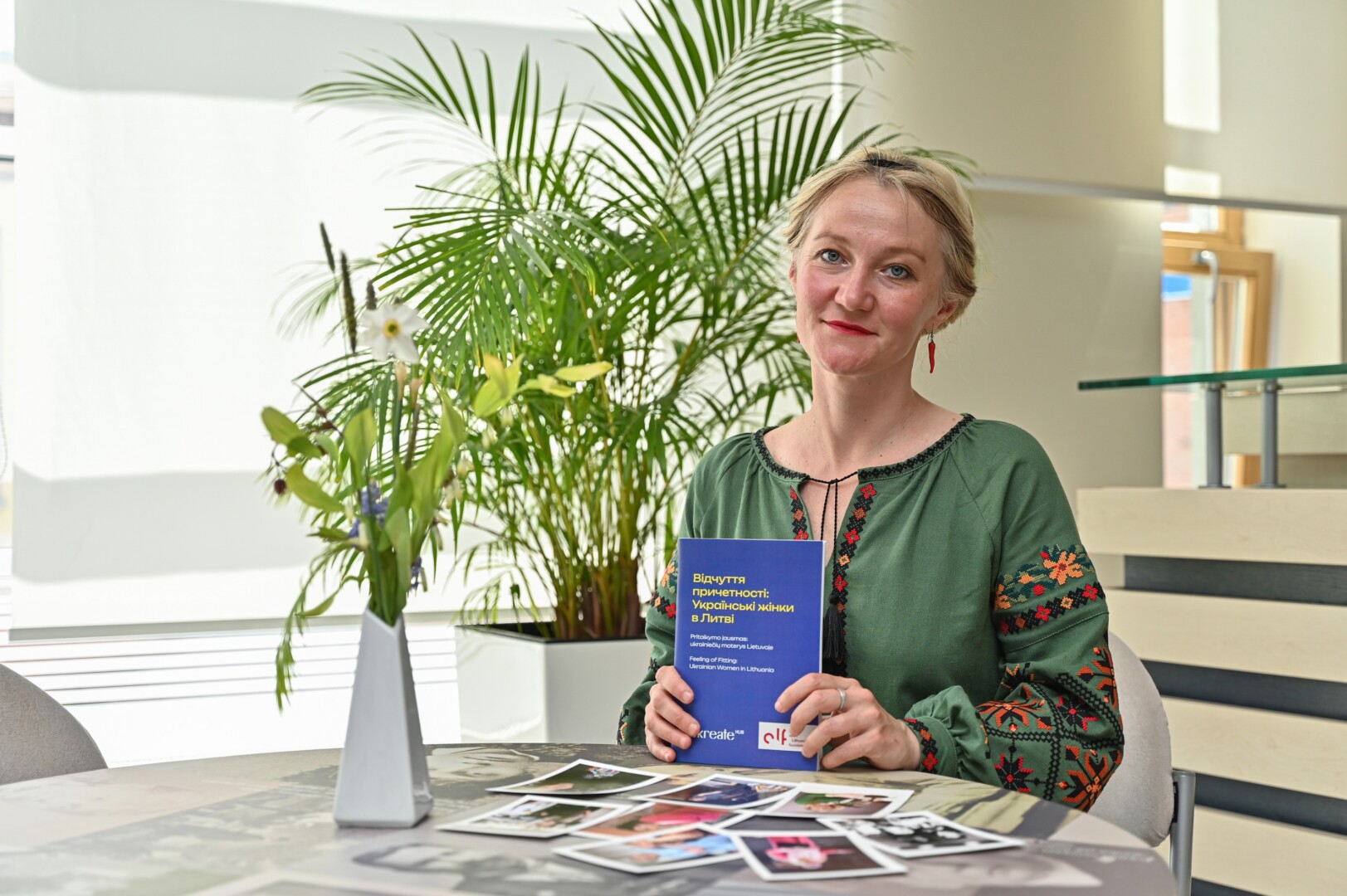 Ukrainos rašytojų sąjungos narė, literatūrinių premijų, konkursų laureatė, devynių knygų autorė Svitlana Diduch-Romanenko, nuo karo baisumų atbėgusi į Panevėžį, suprato, kad jai reikalinga kur kas praktiškesnė profesija, ir ėmėsi studijuoti kineziterapiją. G. KARTANO nuotr.