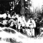 Pokariu už Lietuvos laisvę kovojusiems partizanams Kalėdos būdavo ištisus metus laukta šviesos akimirka, leisdavusi bent trumpam pamiršti pasalų ir išdavysčių, netekčių ir neįsivaizduojamų gyvenimo sąlygų persunktą kasdienybę.