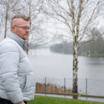 Psichiatras Jaunius Urbutis svarsto, kad kiekvienas gydytojas turi savo kapinaites, tik daugelis miršta norėdami gyventi, o jo pacientai dažniausiai patys save bando sunaikinti.