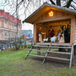 Panevėžyje pirmoji prakartėlė dar nė neprasidėjus adventui įrengta ne kurioje nors miesto bažnyčioje, o Juozo Masiulio knygyno kieme.