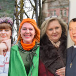 Bažnyčiose pirmąjį gruodžio sekmadienį uždegta advento žvakė žymi keturias savaites trunkančio laukimo, pasiruošimo Kristaus gimimui pradžią.