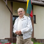 Prieš kone keturis dešimtmečius tautai bundant iš sovietinio sąstingio, drąsiausiųjų žingsnius lėmė ne politika, o vertybės – tiesa, orumas ir tikėjimas nepriklausoma valstybe. Tarp tokių buvo ir pedagogas, buvęs Panevėžio rajono meras Marijonas Kazimieras Jočys su šeima.