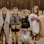 Garsusis Panevėžio ketvertukas – Rėjus, Tajus ir Nojus bei jų sesutė Patricija – rugsėjo 1-ąją sėsis į pirmokų suolus.