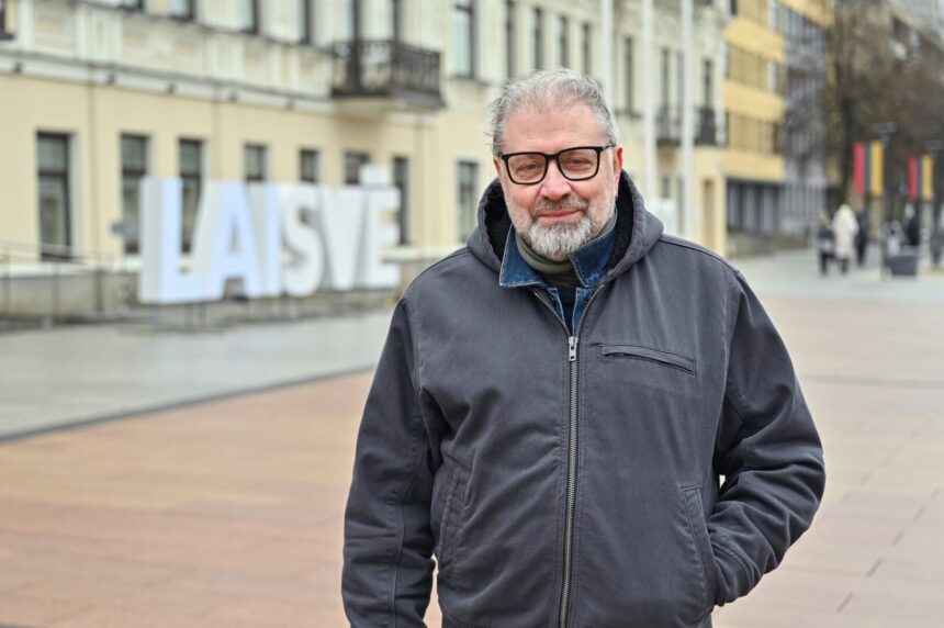 Panevėžys šią savaitę matė ne tik teismo sprendimą, bet ir simbolinį sugrįžimą. Po septynerius su puse metų trukusio teismų maratono Lietuvos Aukščiausiasis Teismas galutinai išteisino pernai spalį nuo pareigų nušalintą merą Rytį Račkauską.